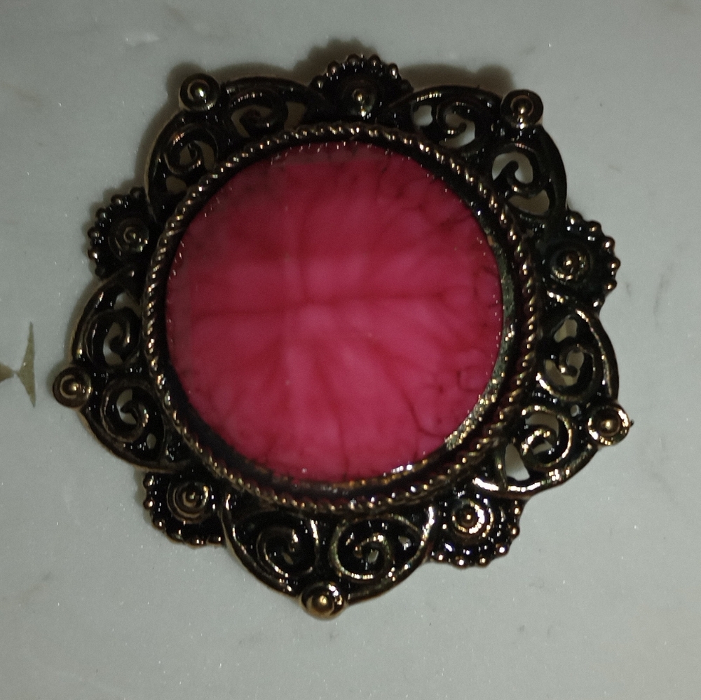 8 New Pink & Gold Adjustable Rings - Picture 4 of 6